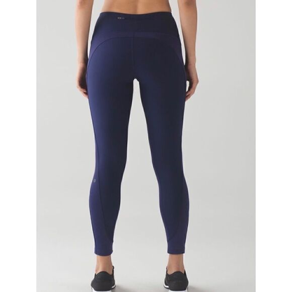 Lululemon Sleet Sprinter Tight
Hero Blue Size 6 / Excellent - Picture 3 of 8